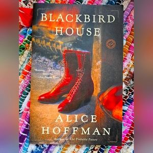 blackbird house (book)